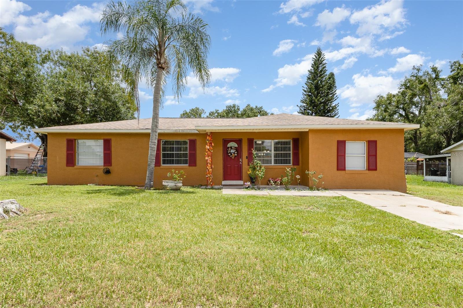 530 S ORANGE CT, EAGLE LAKE, FL, 33839