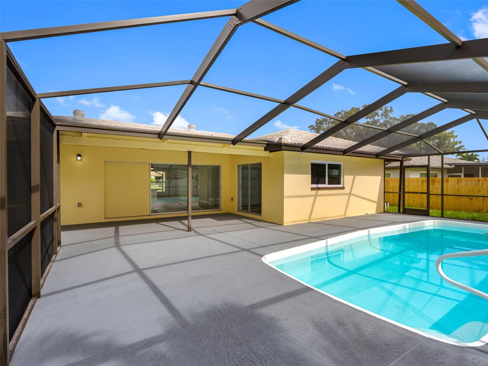 5207 DENVER ST NE, ST PETERSBURG, FL, 33703