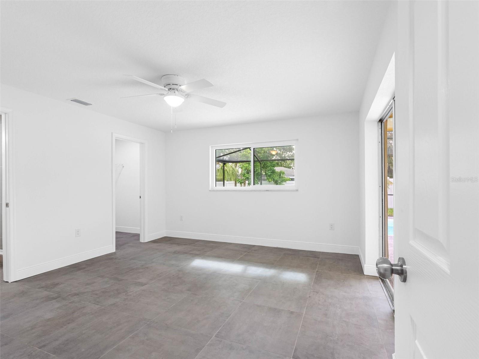 5207 DENVER ST NE, ST PETERSBURG, FL, 33703