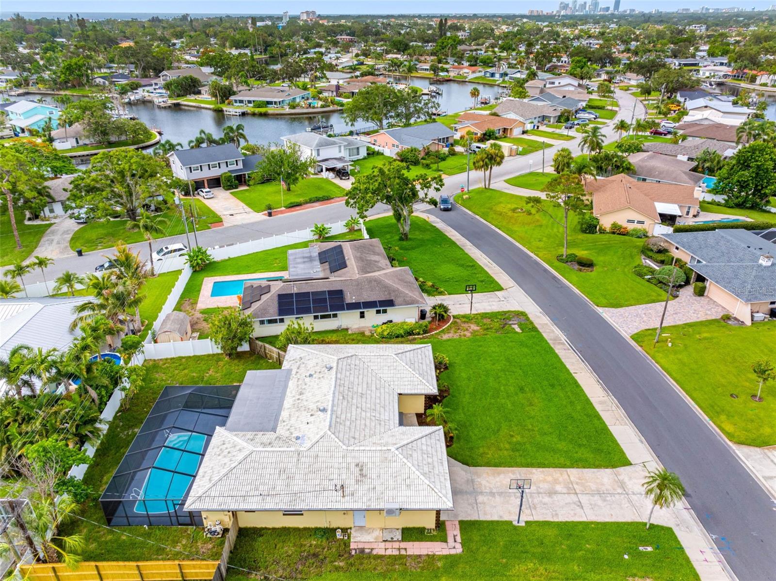 5207 DENVER ST NE, ST PETERSBURG, FL, 33703