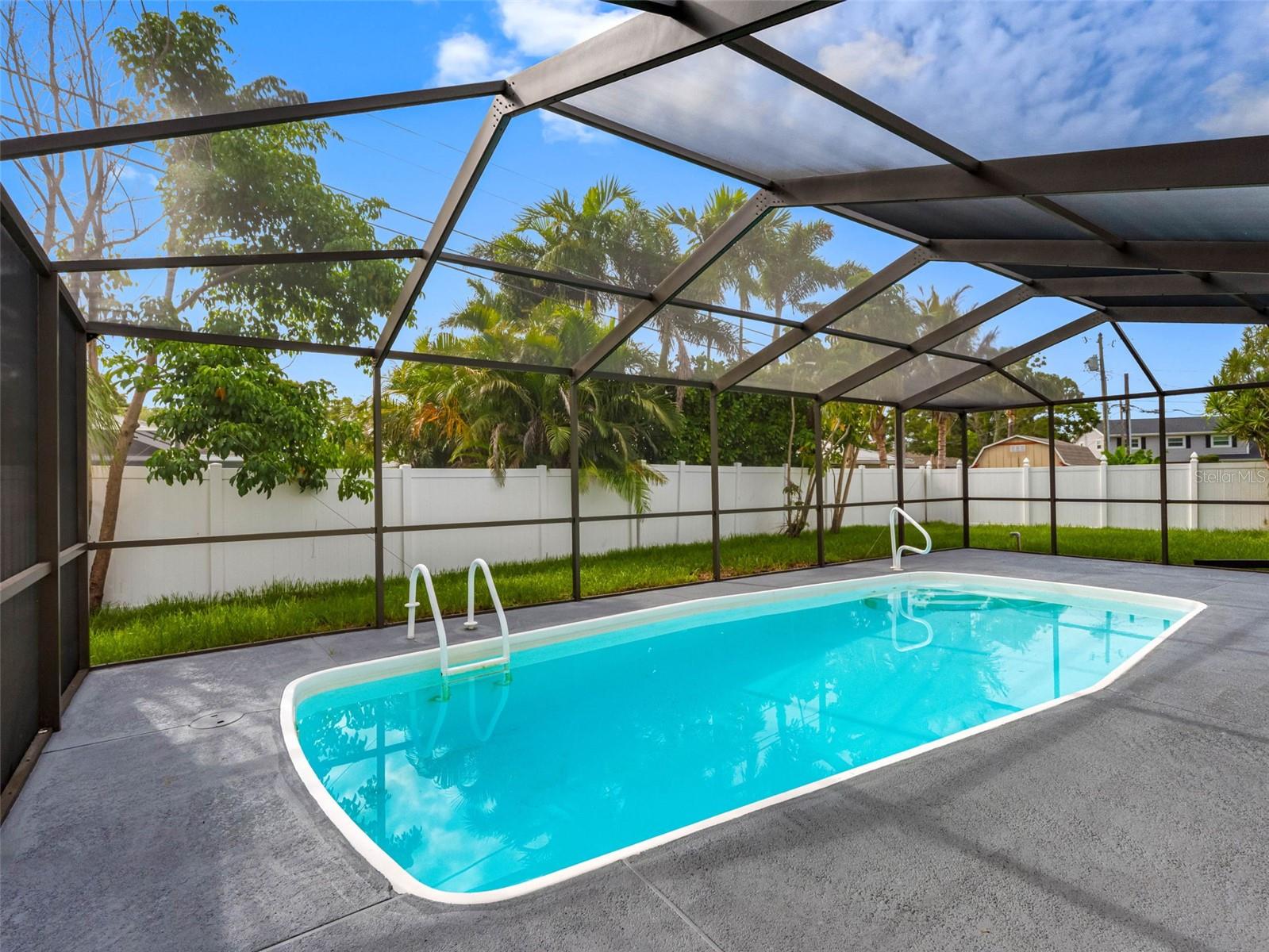 5207 DENVER ST NE, ST PETERSBURG, FL, 33703