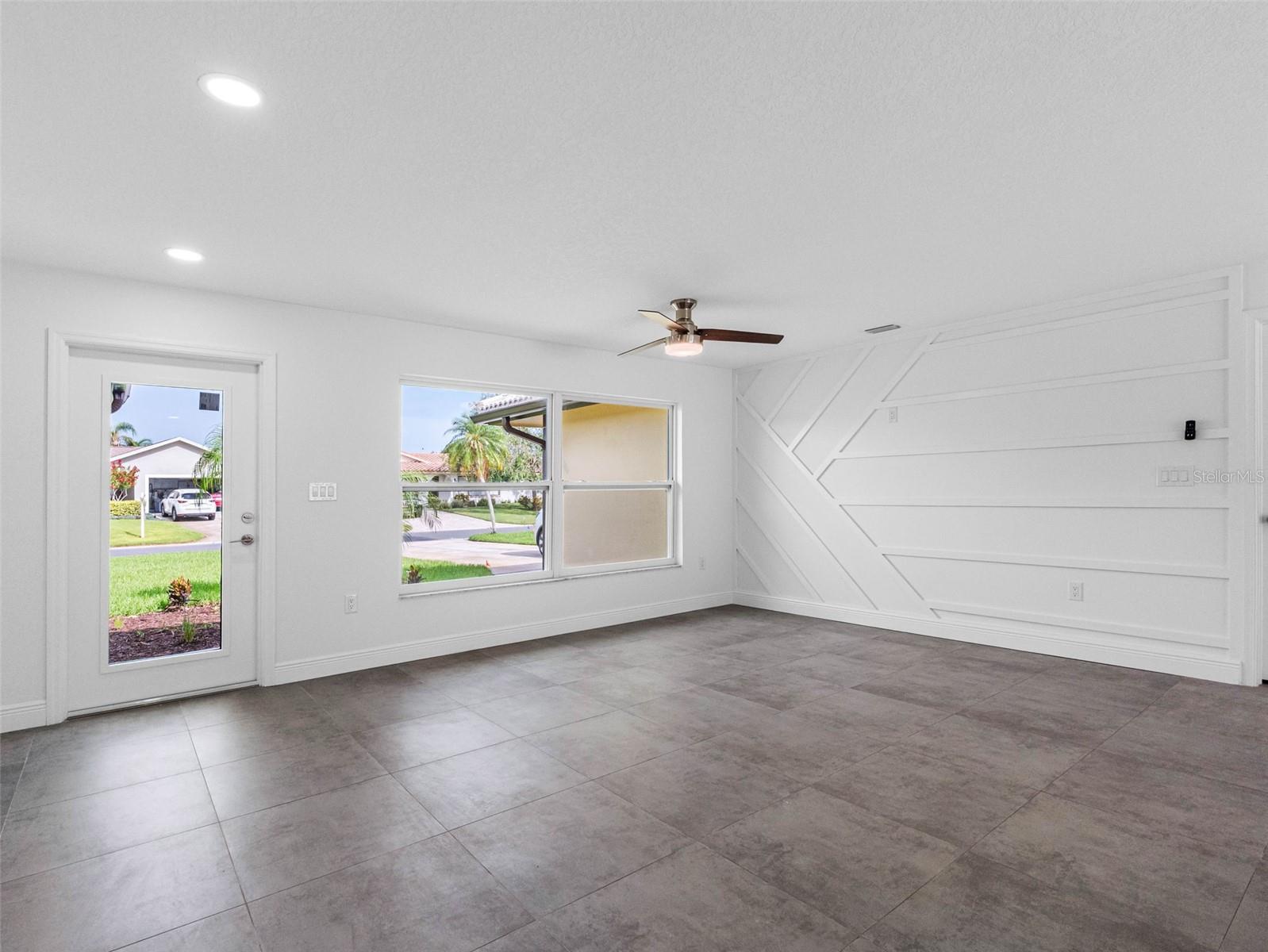 5207 DENVER ST NE, ST PETERSBURG, FL, 33703