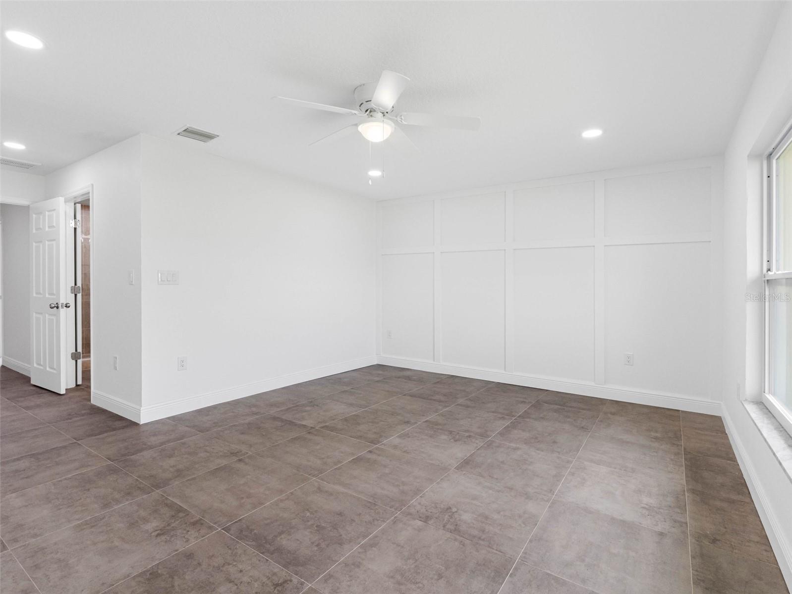 5207 DENVER ST NE, ST PETERSBURG, FL, 33703