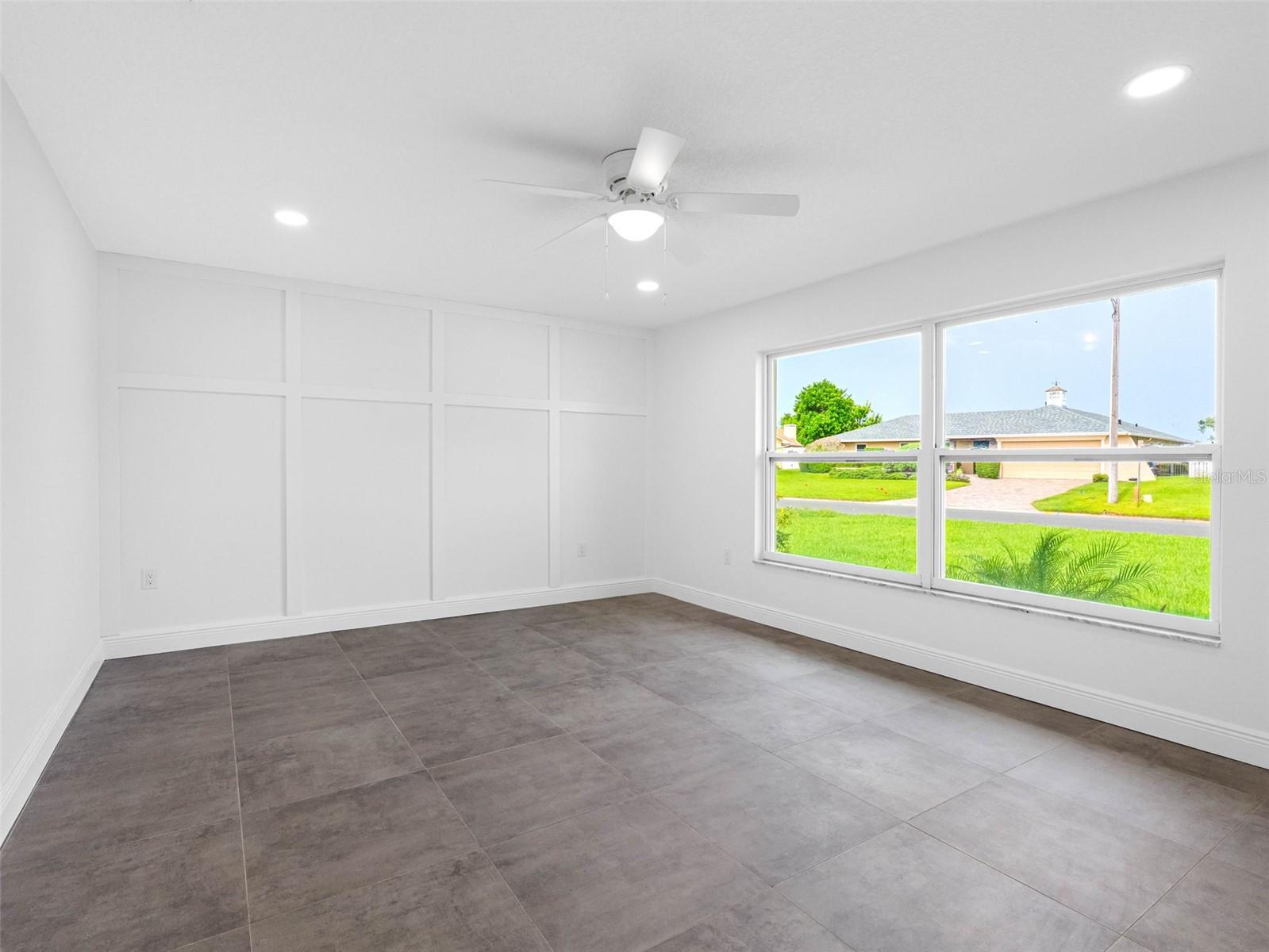 5207 DENVER ST NE, ST PETERSBURG, FL, 33703