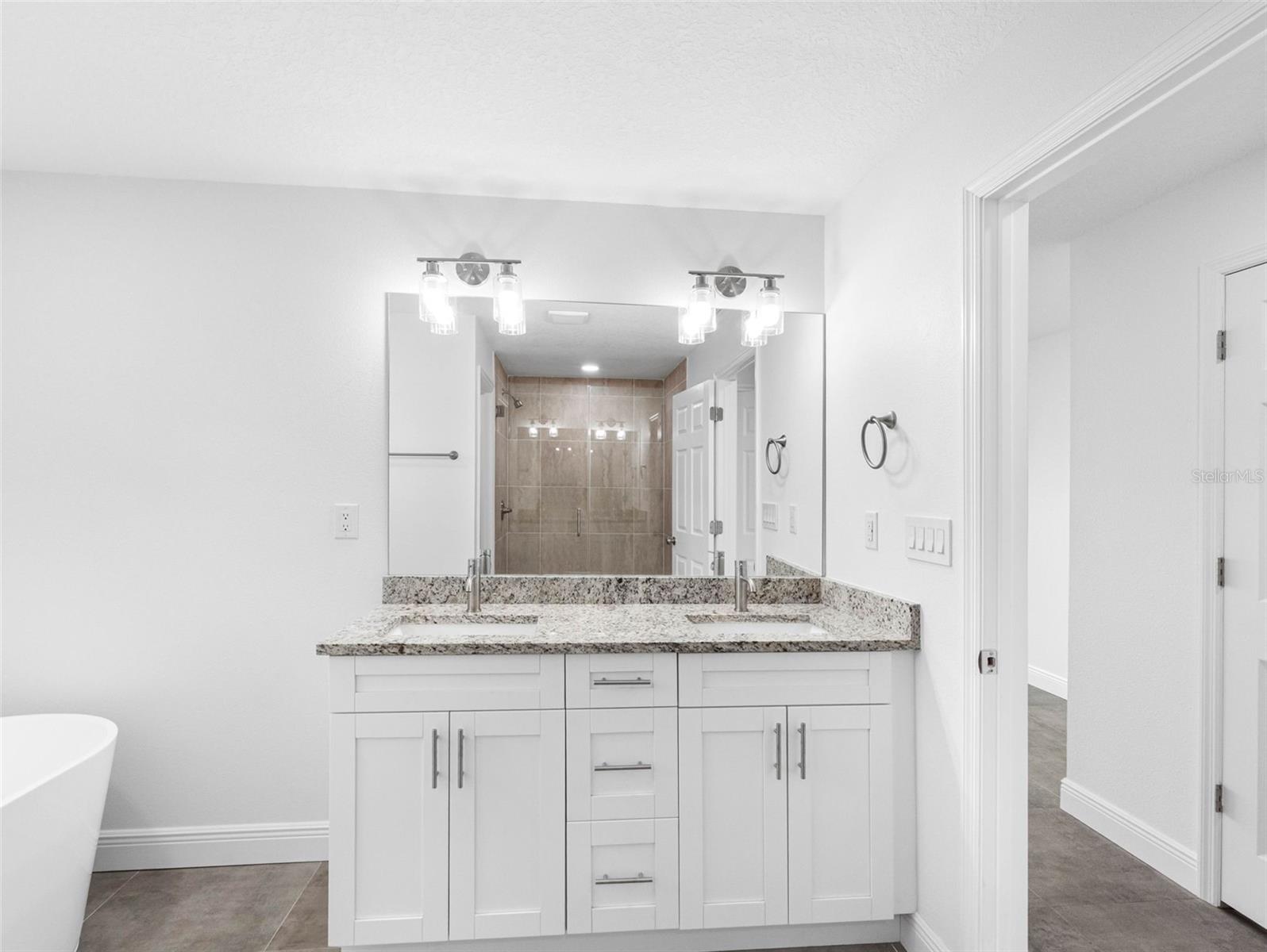 5207 DENVER ST NE, ST PETERSBURG, FL, 33703