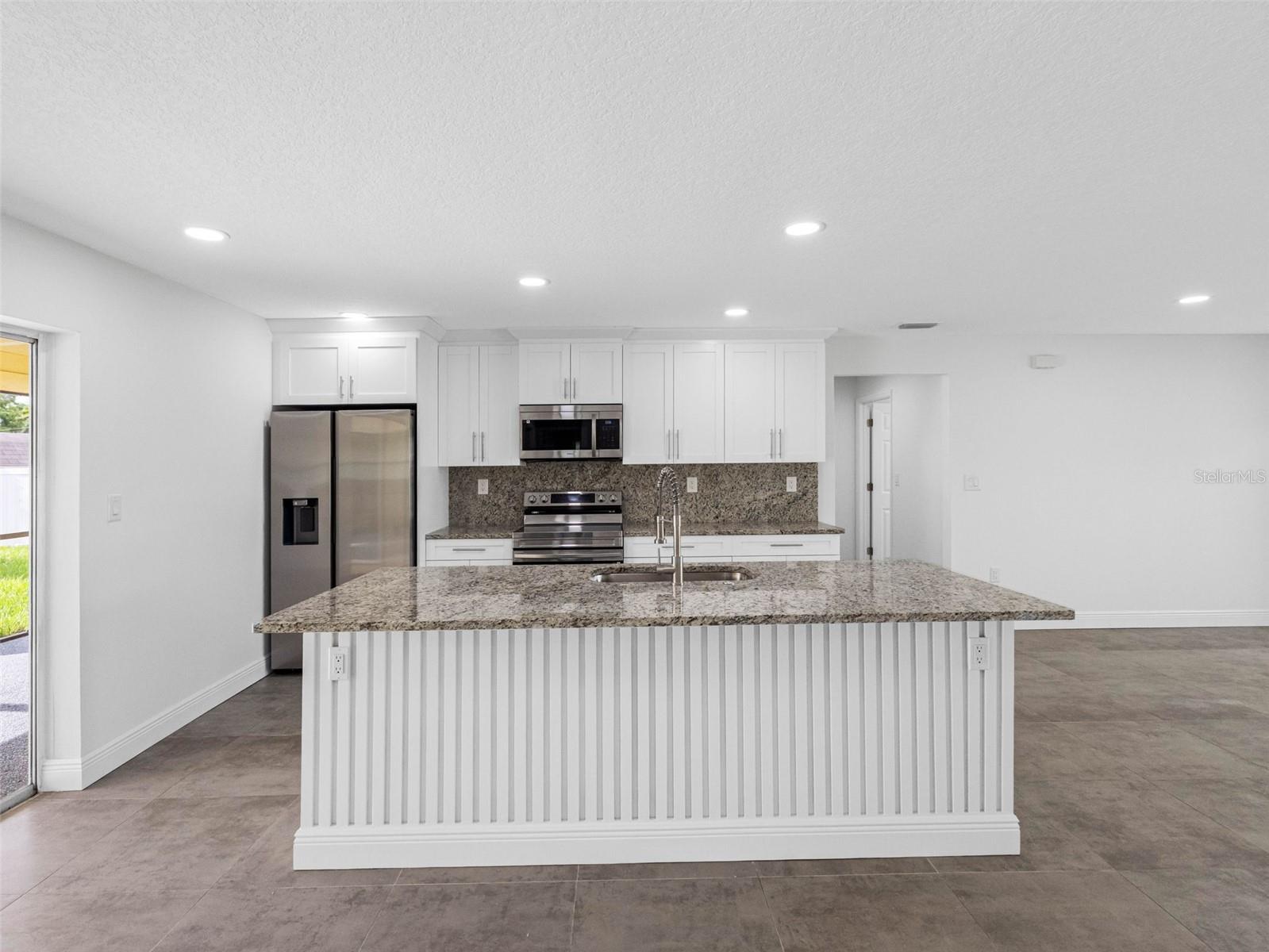 5207 DENVER ST NE, ST PETERSBURG, FL, 33703