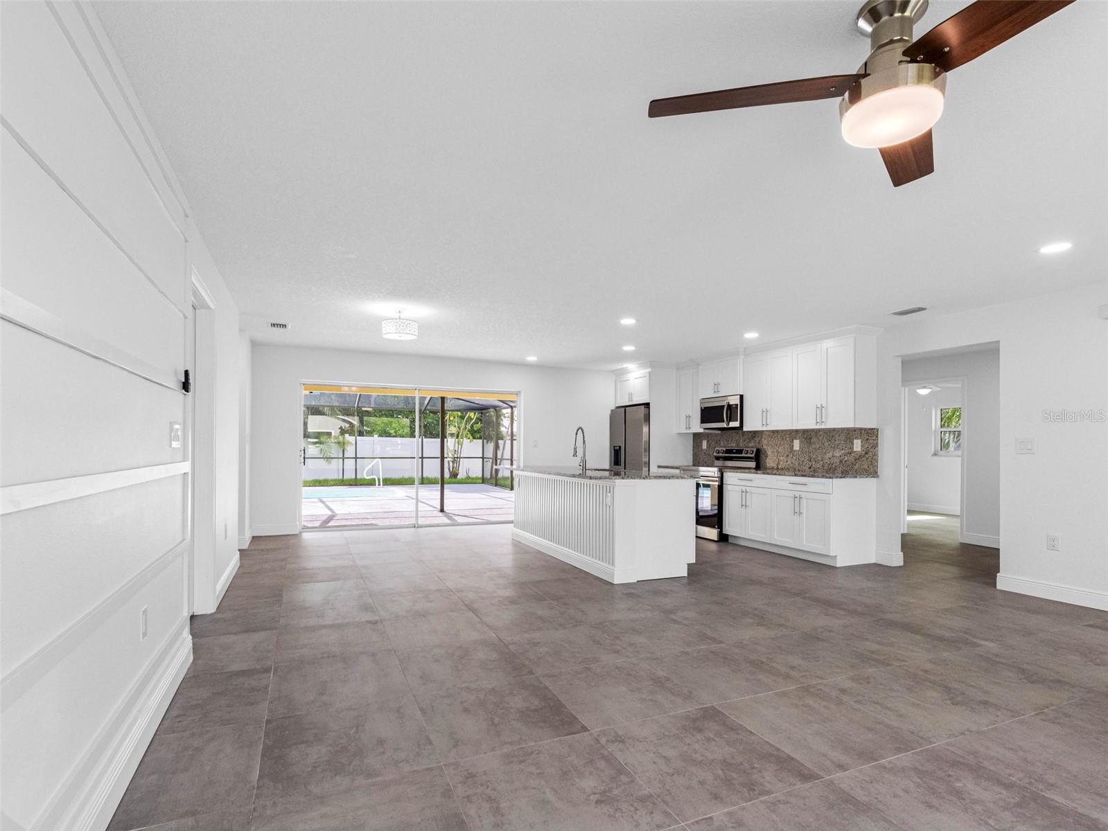 5207 DENVER ST NE, ST PETERSBURG, FL, 33703