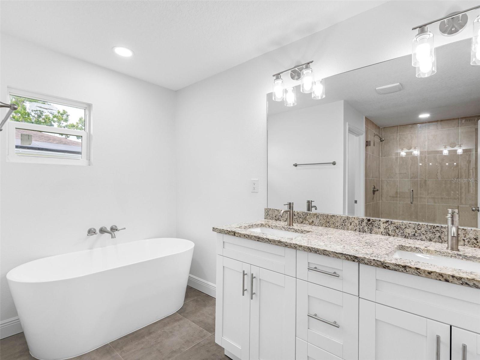 5207 DENVER ST NE, ST PETERSBURG, FL, 33703