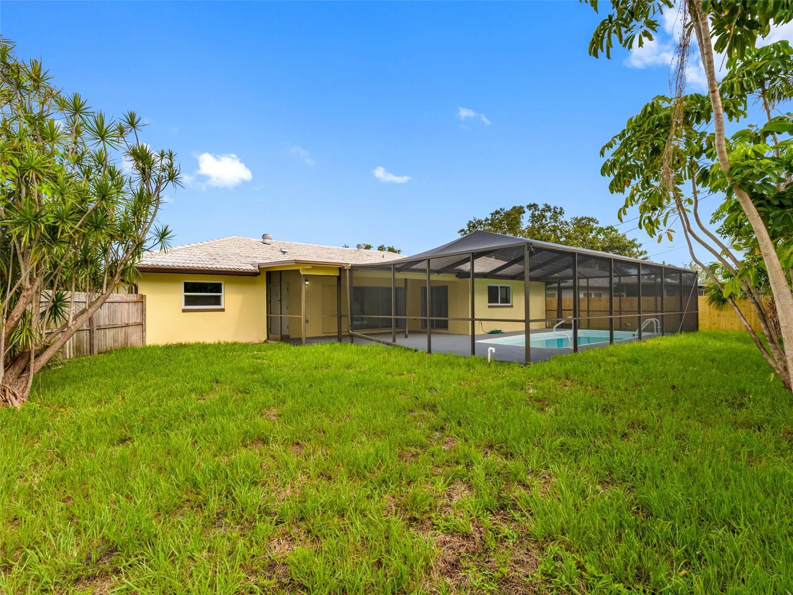 5207 DENVER ST NE, ST PETERSBURG, FL, 33703