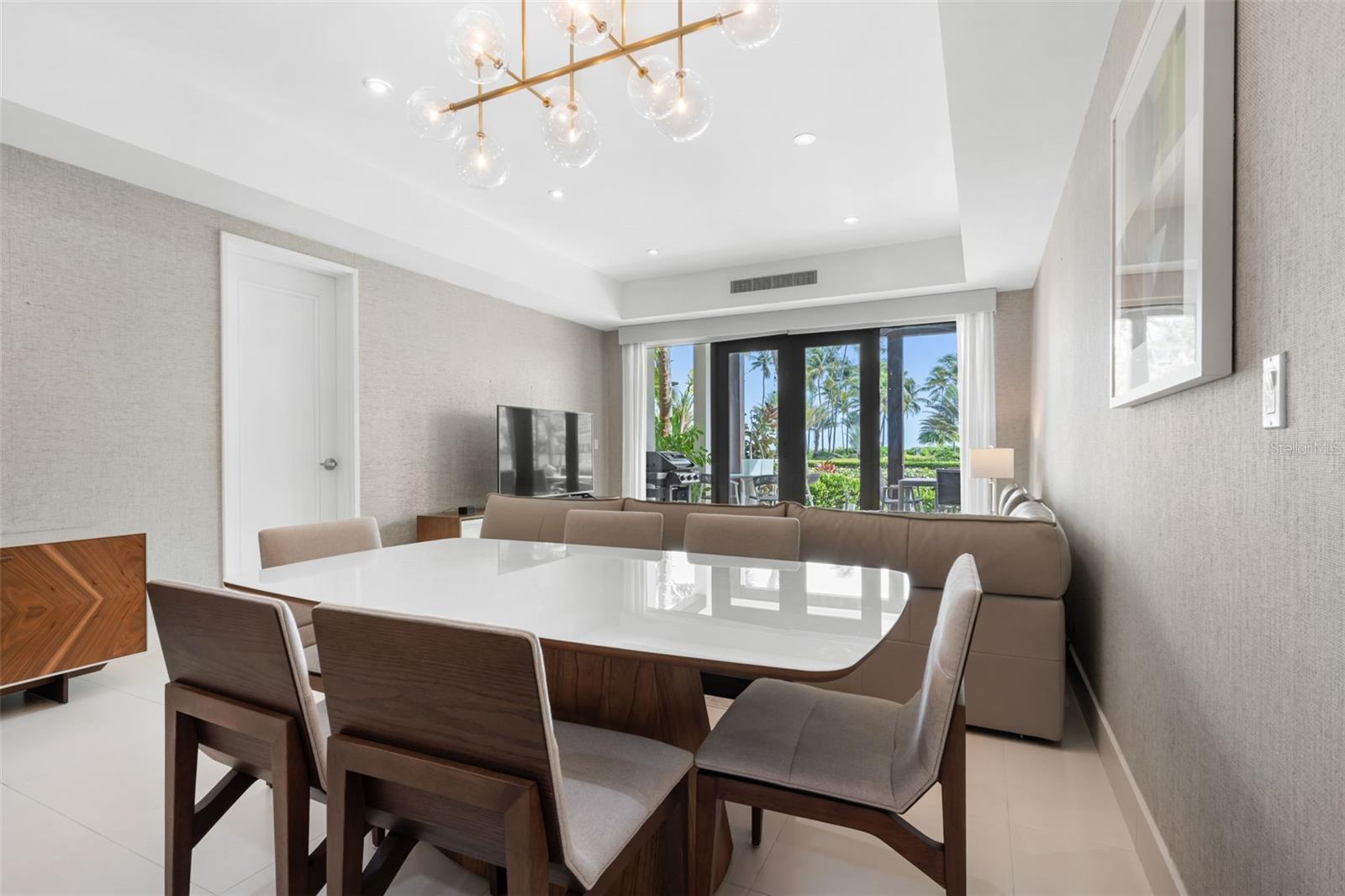 PR9114580 Property Photo