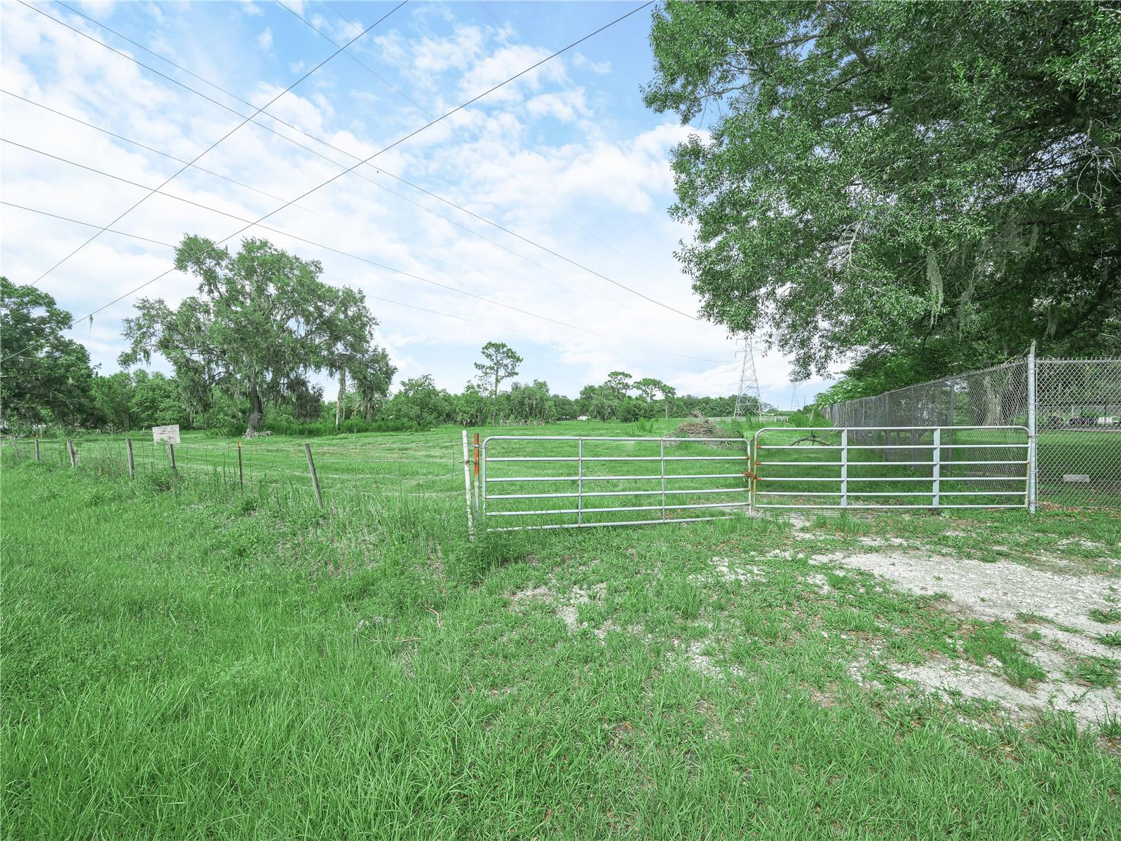 3125 TOM MATTHEWS RD, LAKELAND, FL, 33810