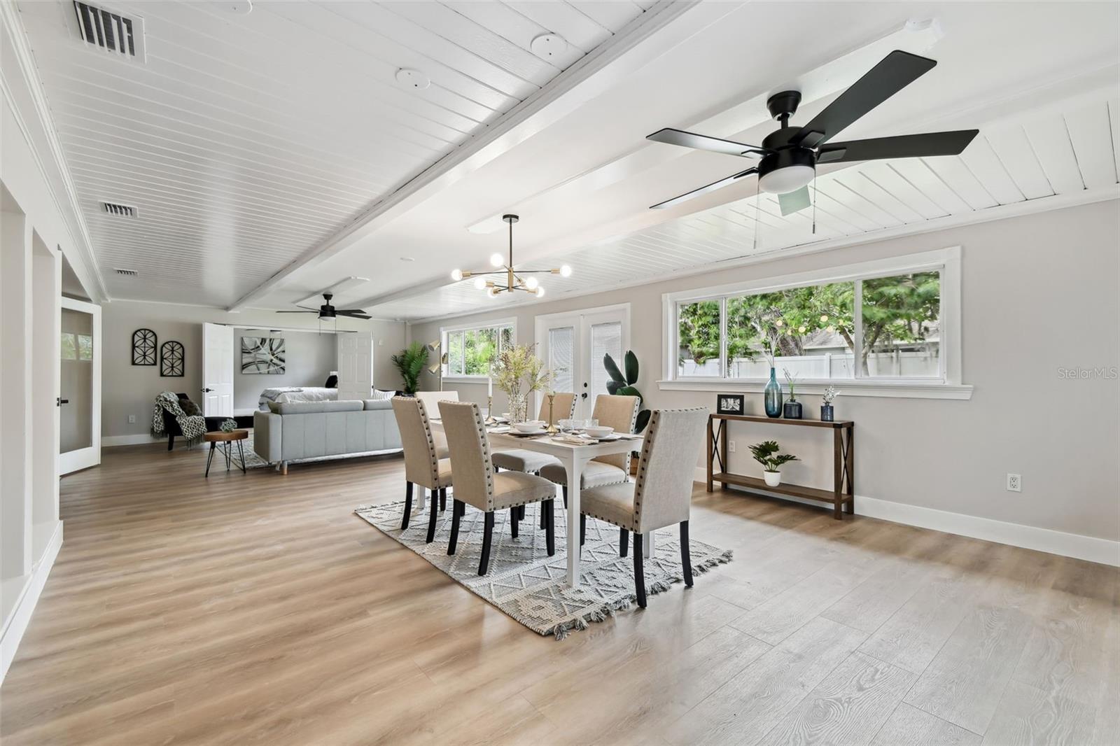 2022 CRICKET LN, VALRICO, FL, 33594