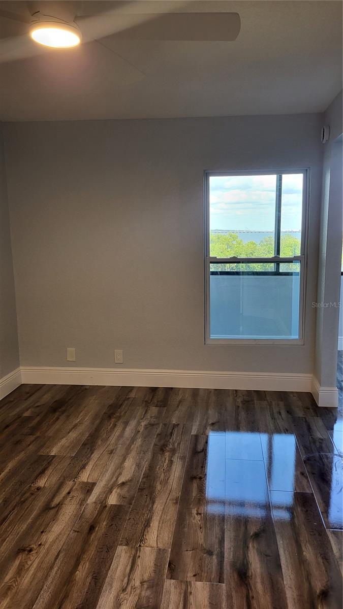 TB8402726 Property Photo