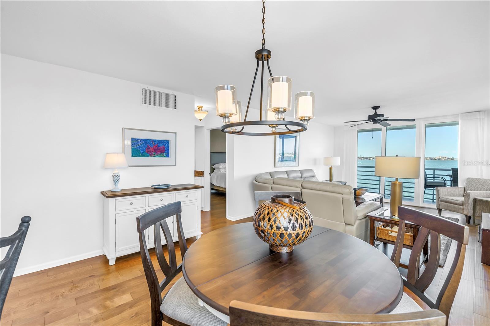 6105 BAHIA DEL MAR CIR #388, ST PETERSBURG, FL, 33715