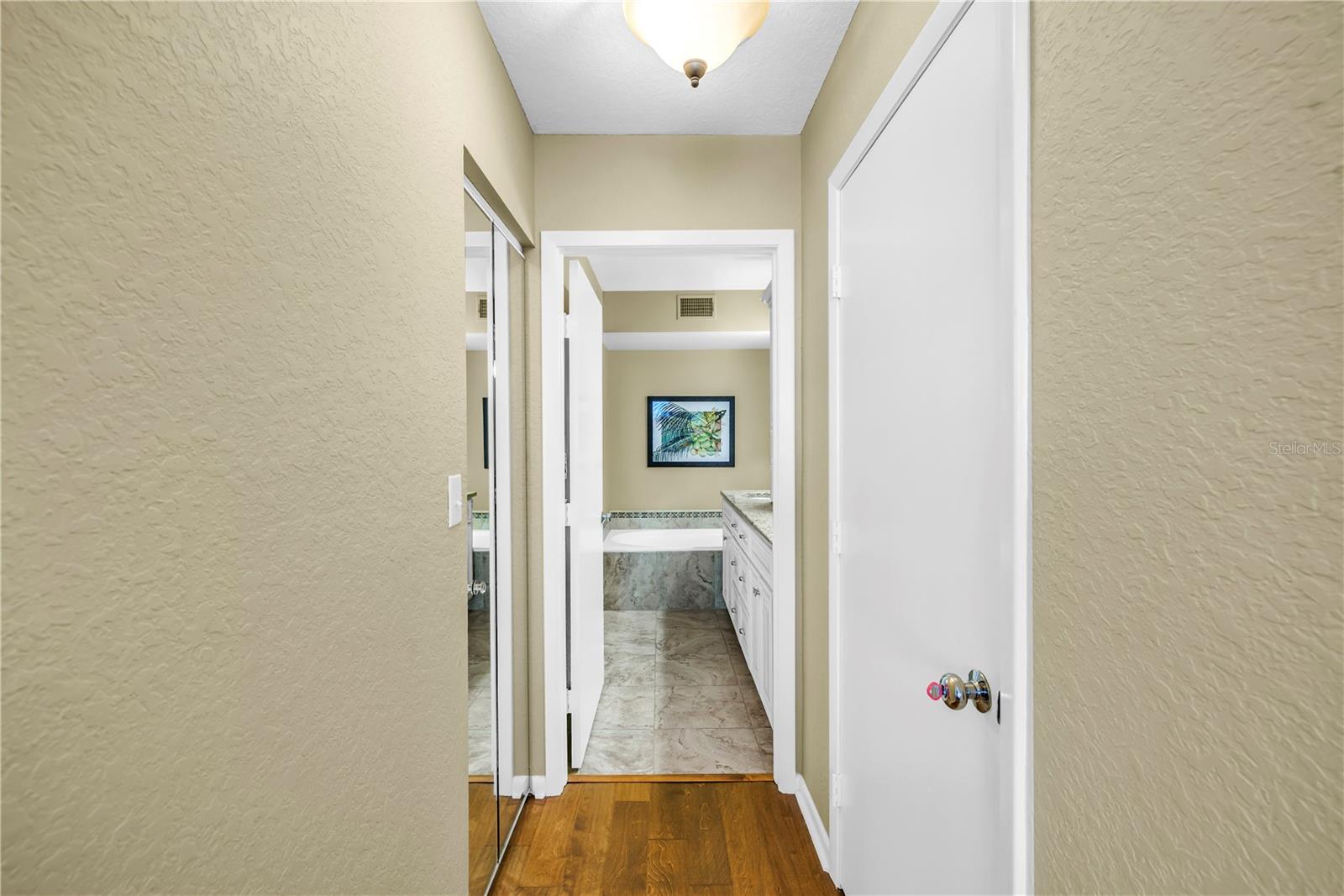 6105 BAHIA DEL MAR CIR #388, ST PETERSBURG, FL, 33715