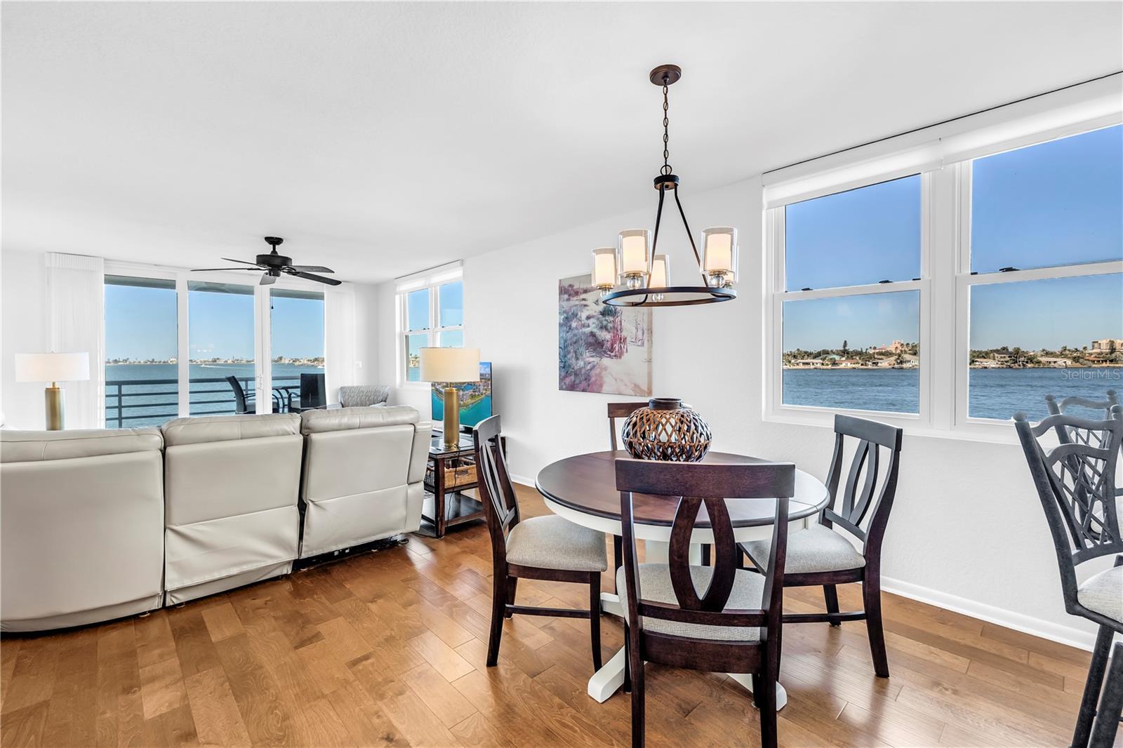 6105 BAHIA DEL MAR CIR #388, ST PETERSBURG, FL, 33715