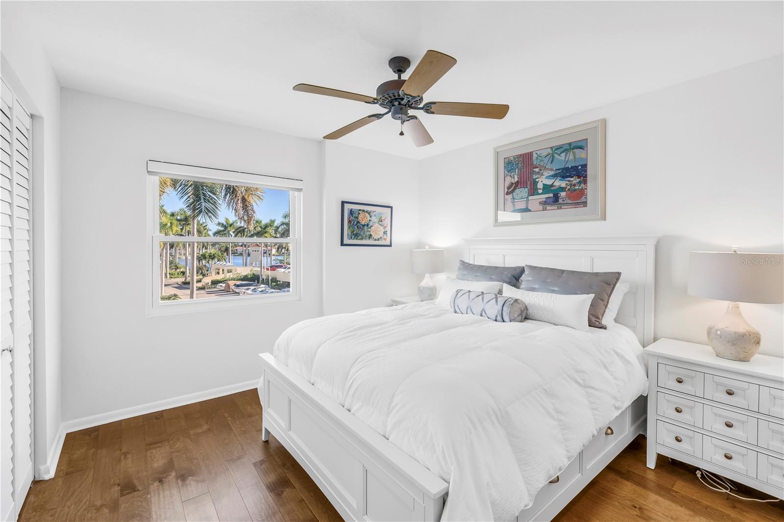 6105 BAHIA DEL MAR CIR #388, ST PETERSBURG, FL, 33715