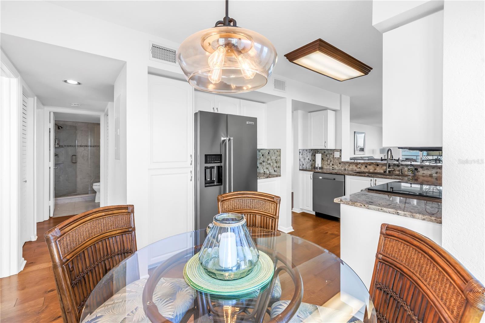 6105 BAHIA DEL MAR CIR #388, ST PETERSBURG, FL, 33715