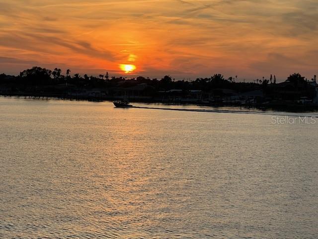 6105 BAHIA DEL MAR CIR #388, ST PETERSBURG, FL, 33715