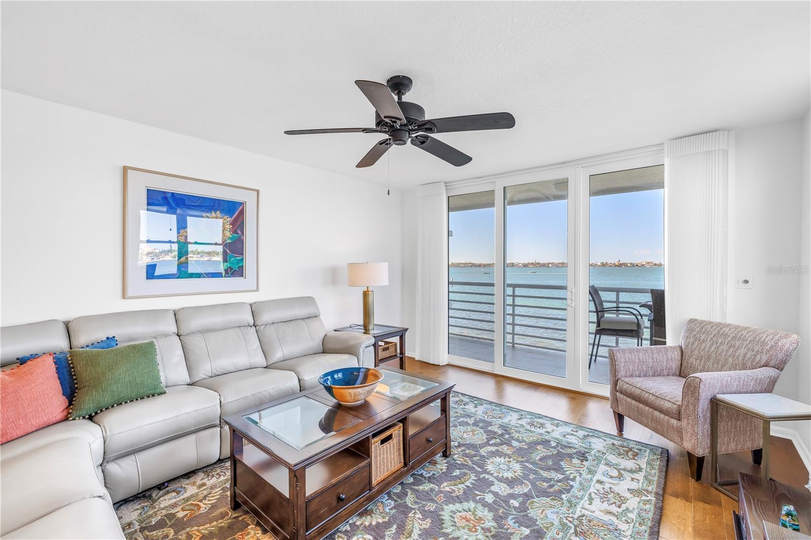 6105 BAHIA DEL MAR CIR #388, ST PETERSBURG, FL, 33715