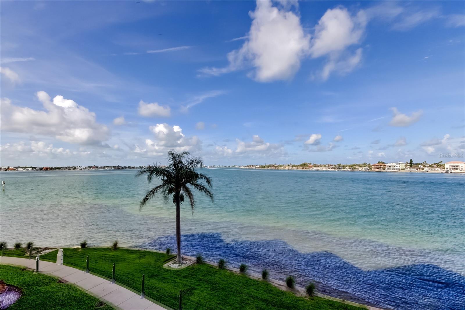 6105 BAHIA DEL MAR CIR #388, ST PETERSBURG, FL, 33715