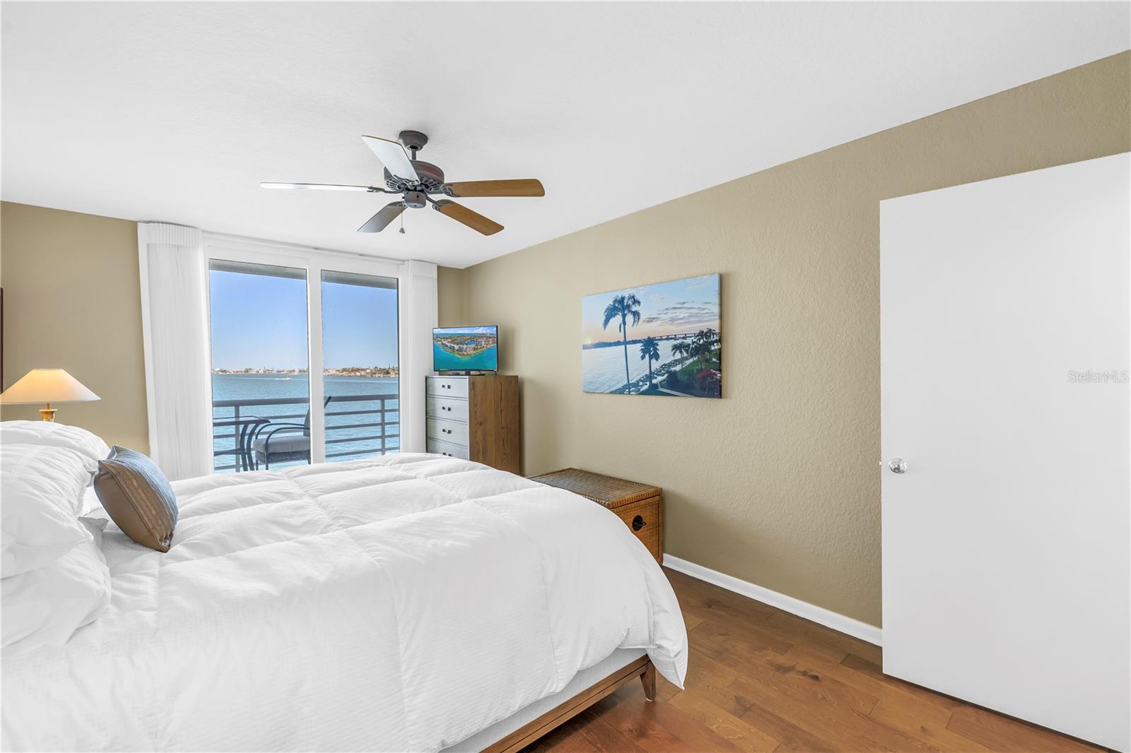 6105 BAHIA DEL MAR CIR #388, ST PETERSBURG, FL, 33715