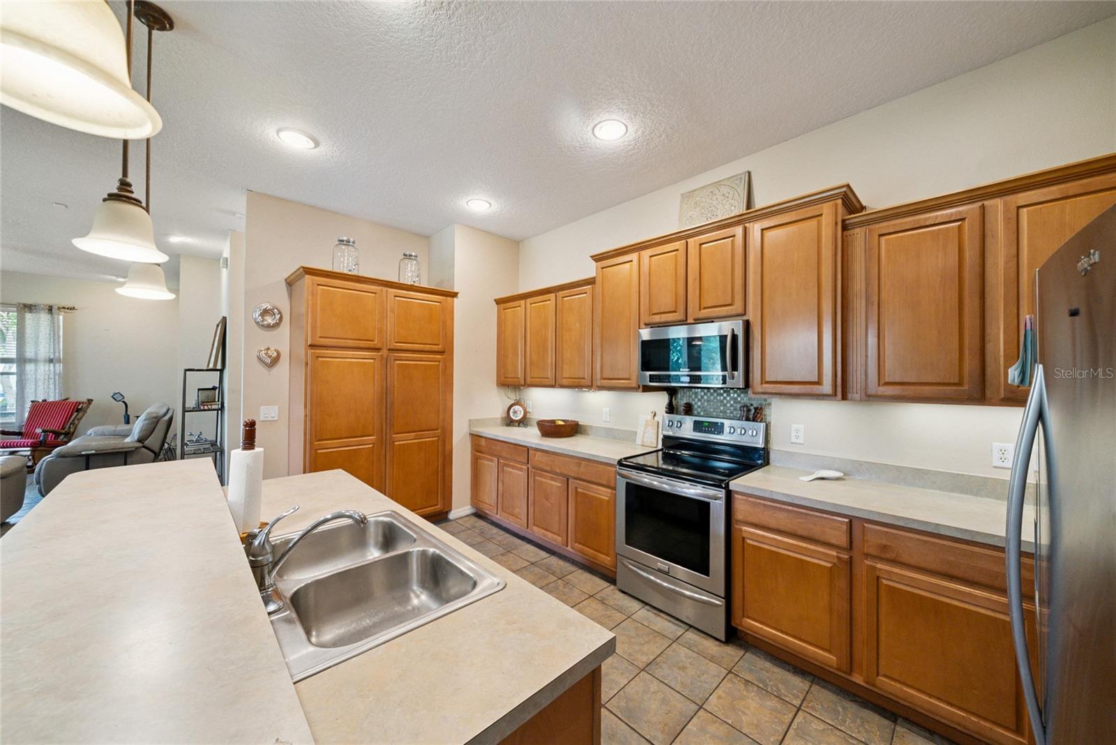 1351 CANAL POINT RD, LONGWOOD, FL, 32750