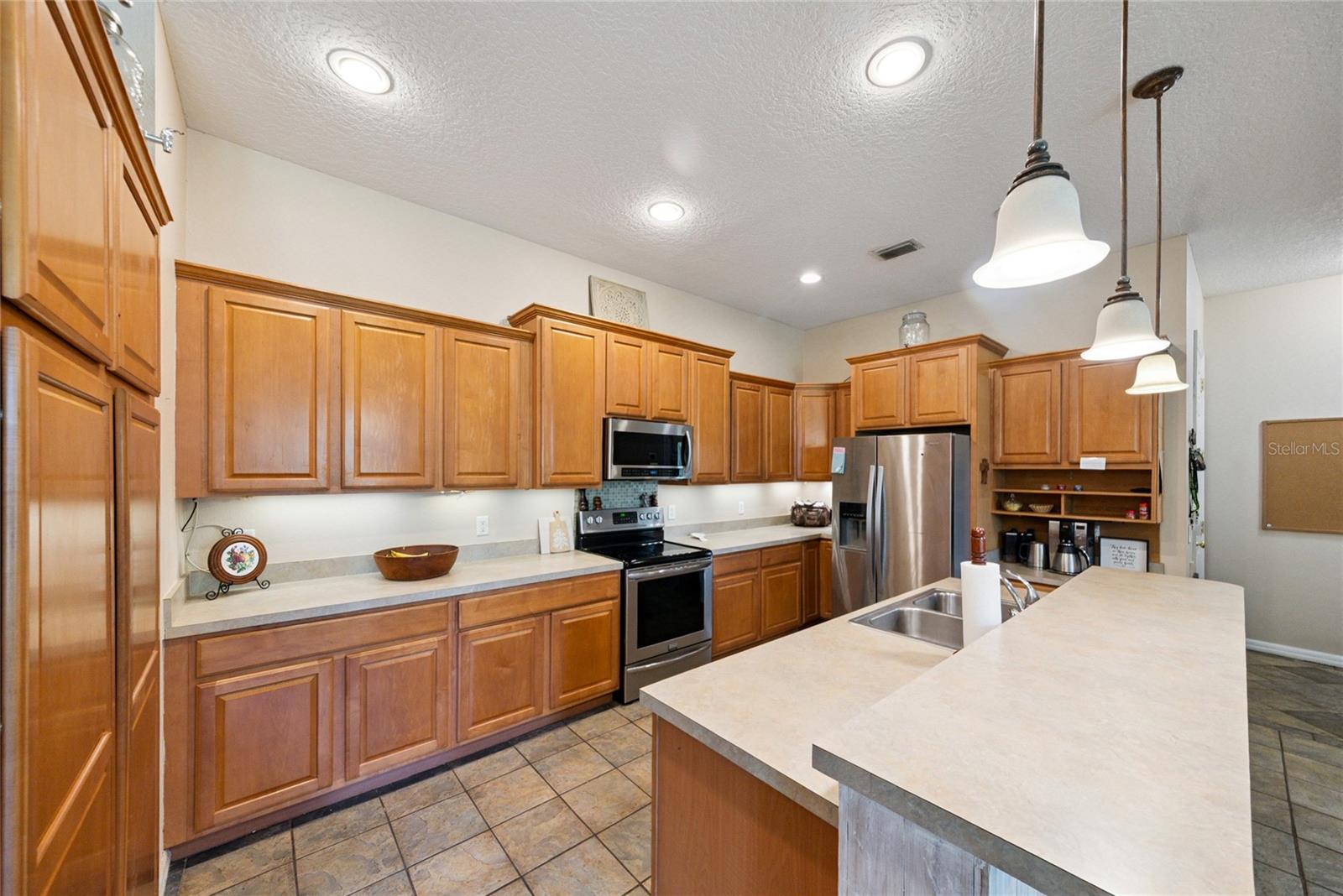 1351 CANAL POINT RD, LONGWOOD, FL, 32750