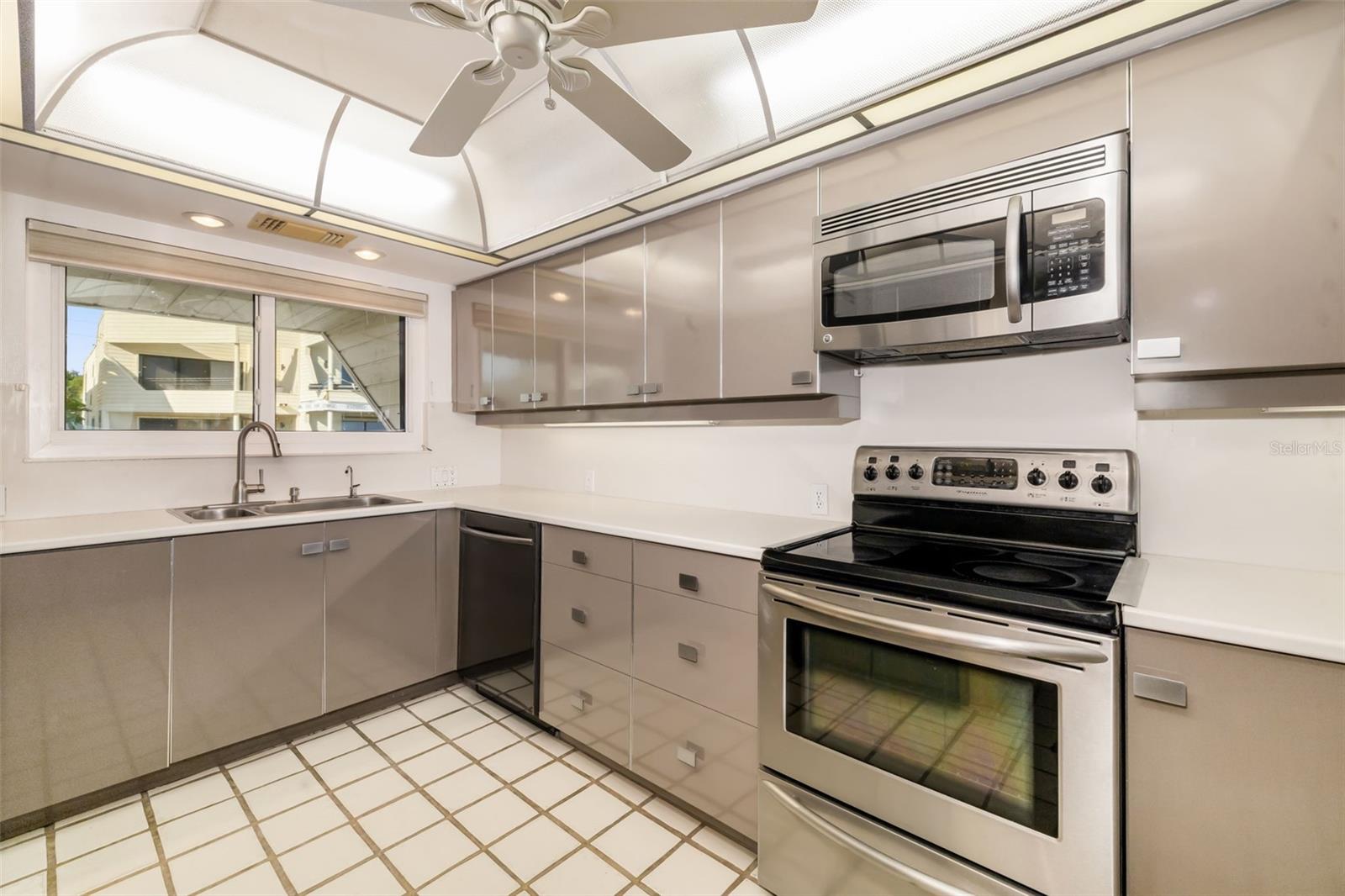 546A BEACH RD #A544, SARASOTA, FL, 34242