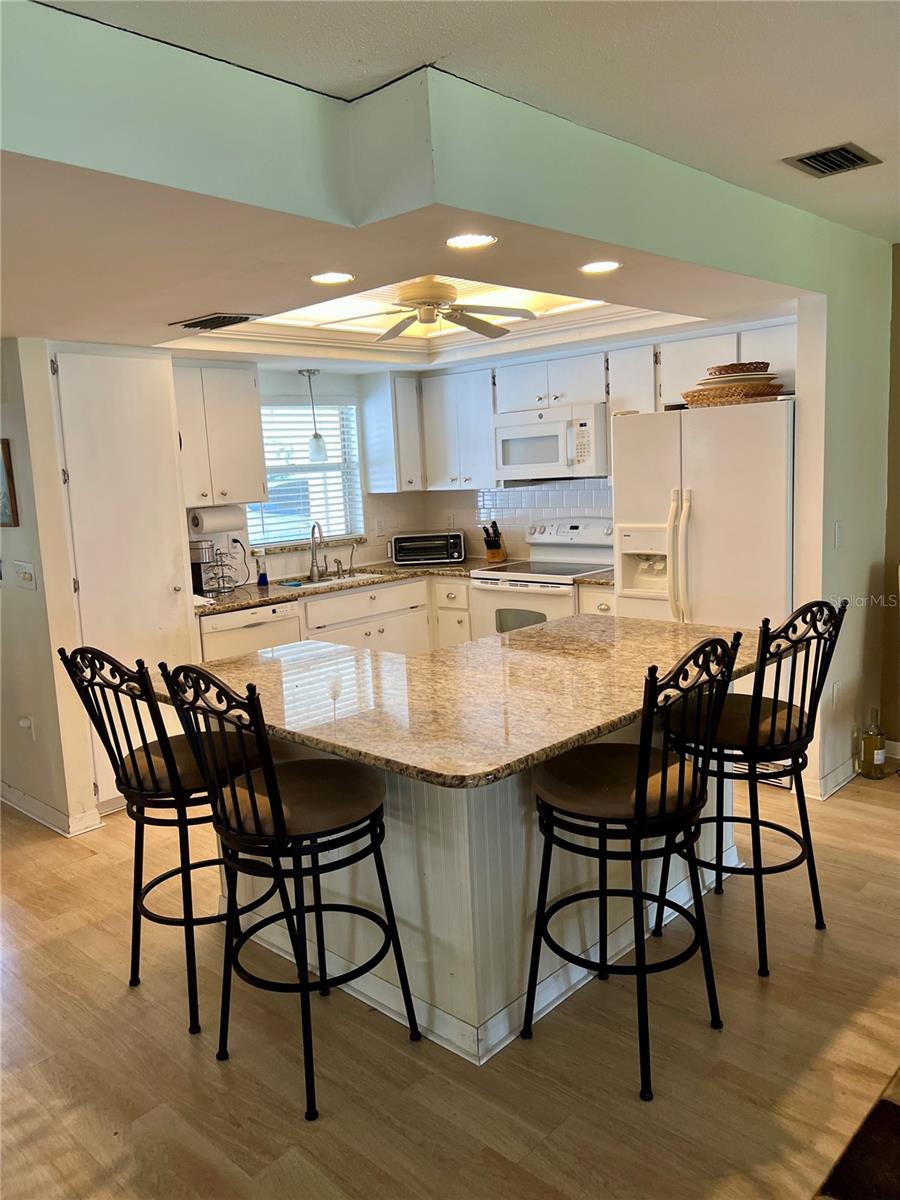 2311 WATERBLUFF #V307, SARASOTA, FL, 34231