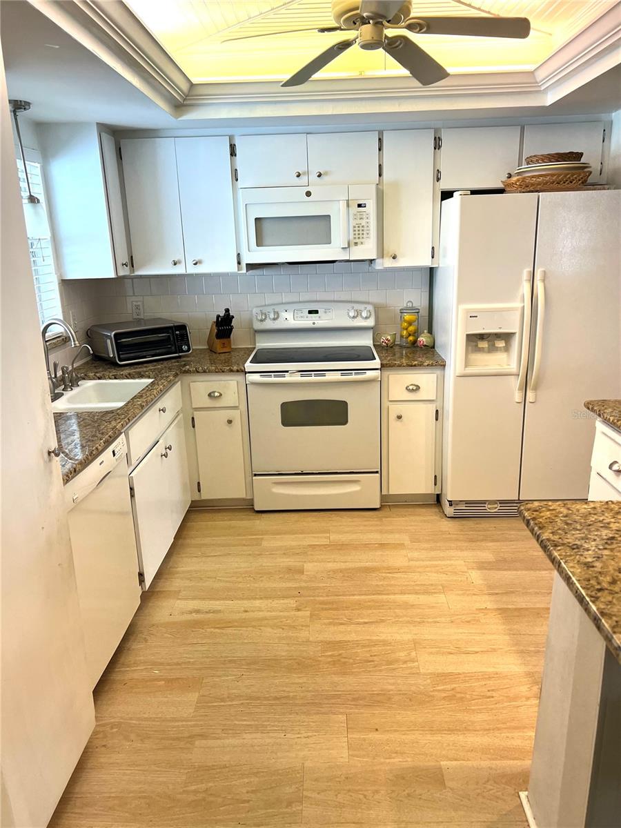 2311 WATERBLUFF #V307, SARASOTA, FL, 34231