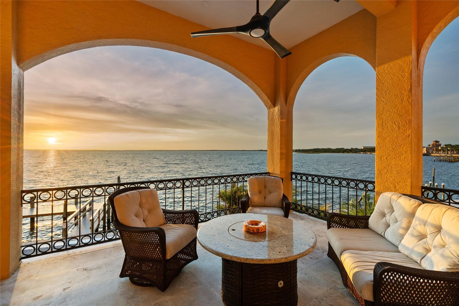 A4657659 Property Photo