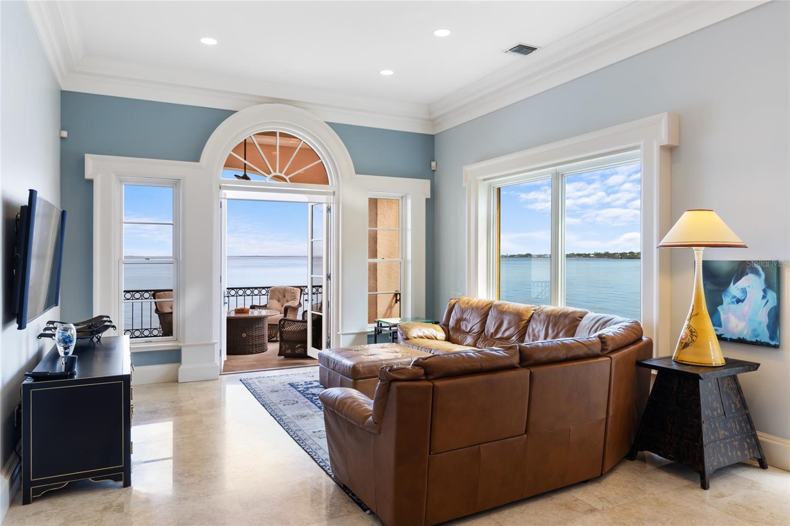 A4657659 Property Photo