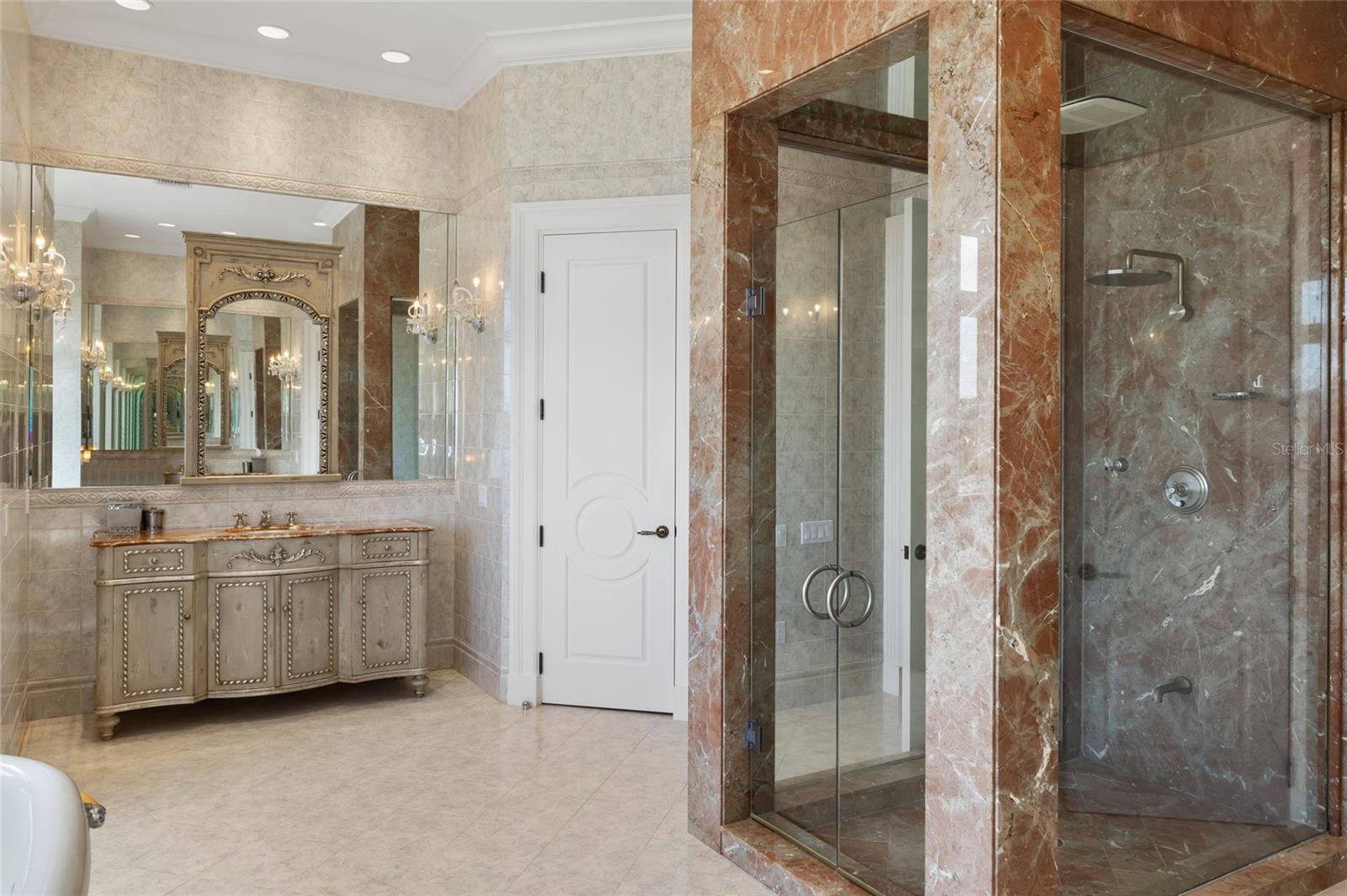 A4657659 Property Photo