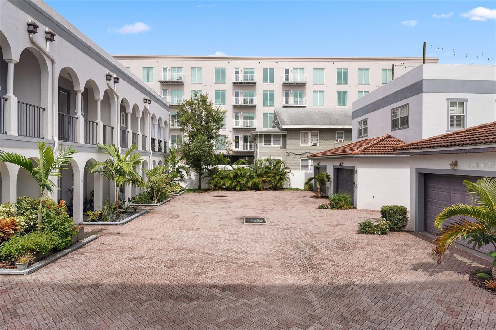 628 3RD AVE S, ST PETERSBURG, FL, 33701