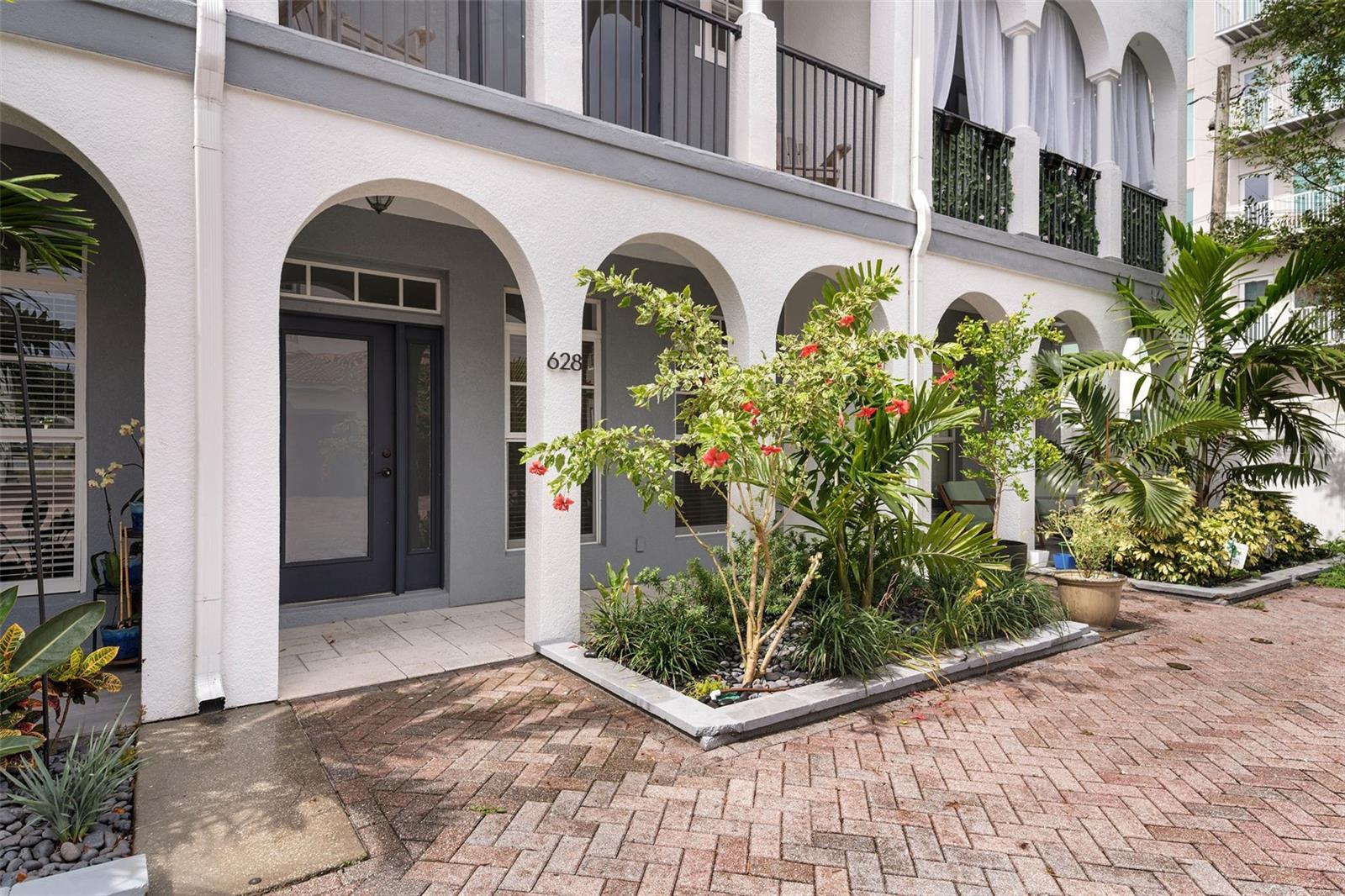 628 3RD AVE S, ST PETERSBURG, FL, 33701