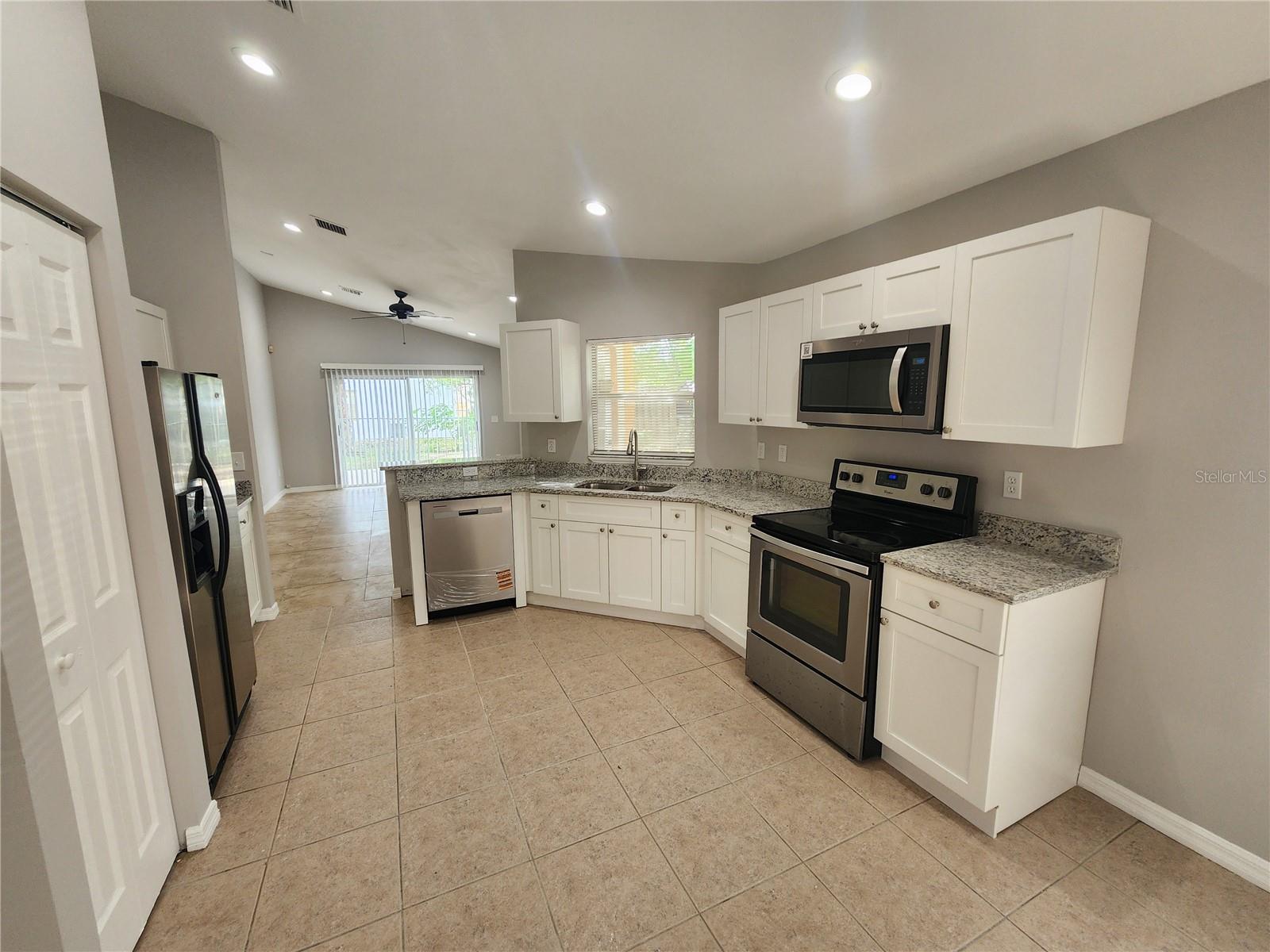 3407 E COMANCHE AVE, TAMPA, FL, 33610