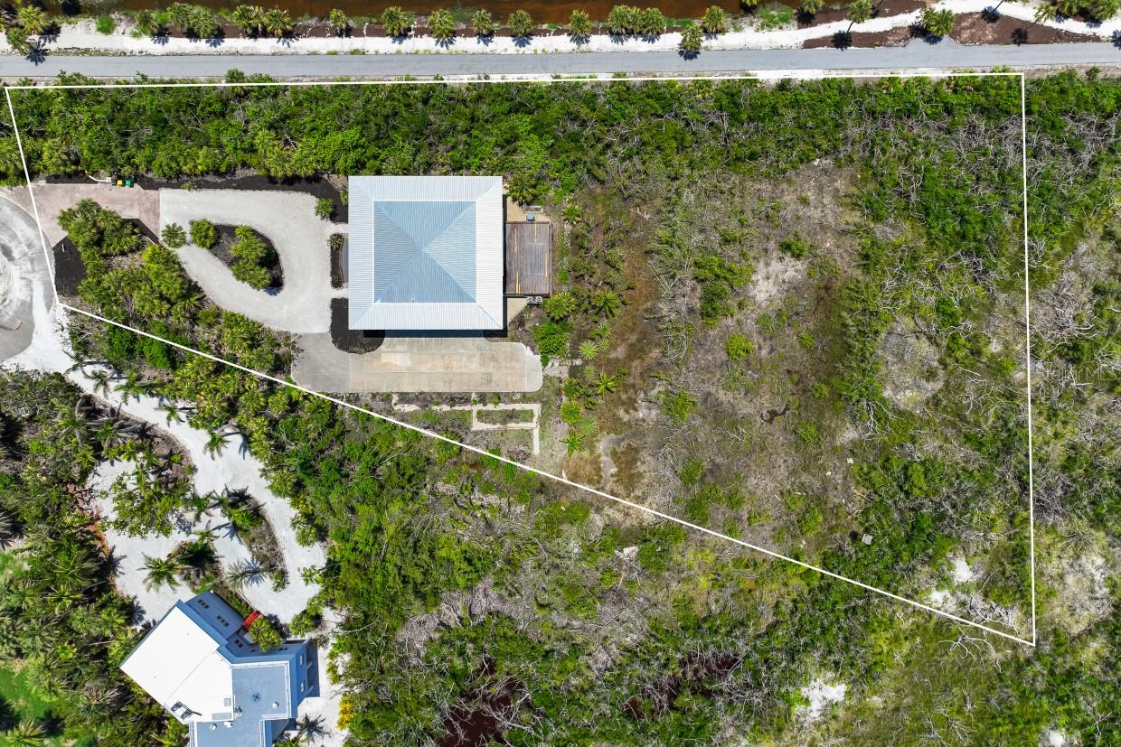 D6142937 Property Photo