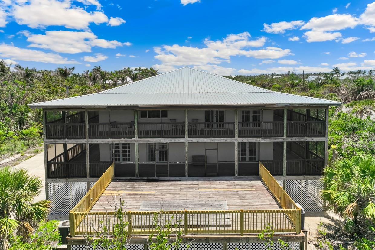 D6142937 Property Photo