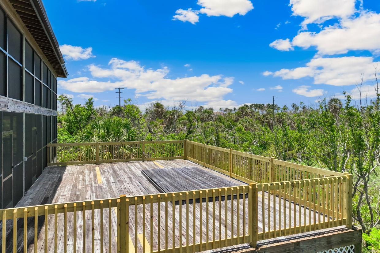 D6142937 Property Photo