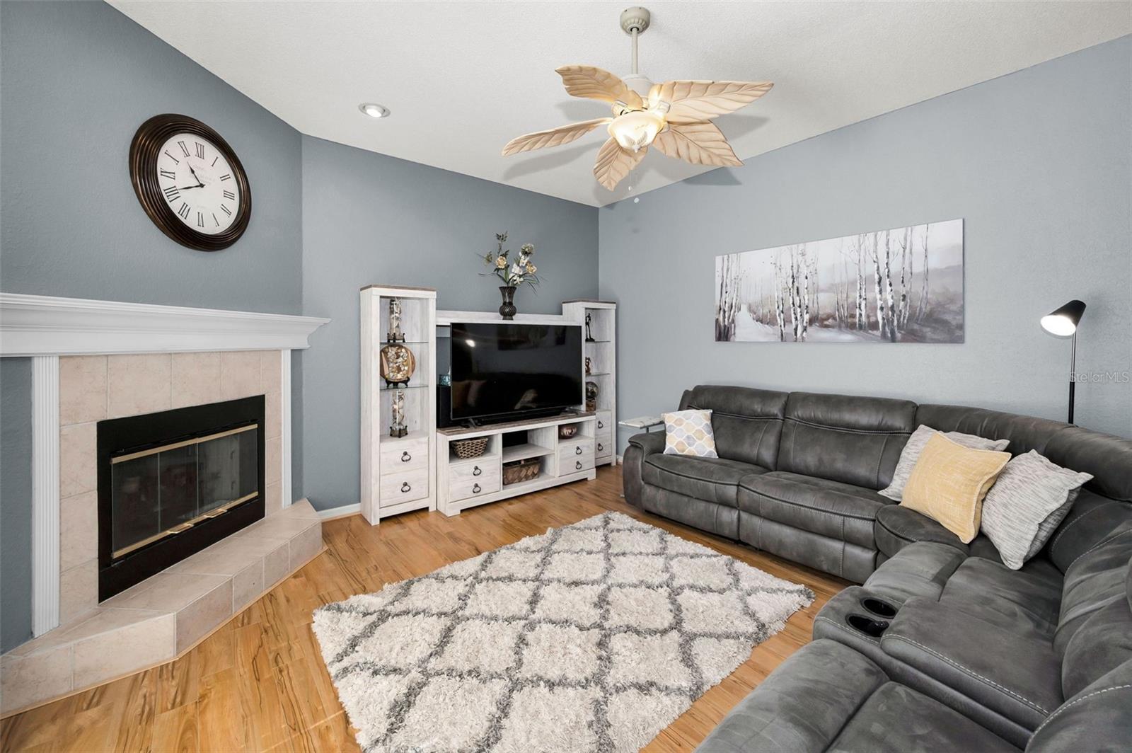 3049 MARLO BLVD, CLEARWATER, FL, 33759