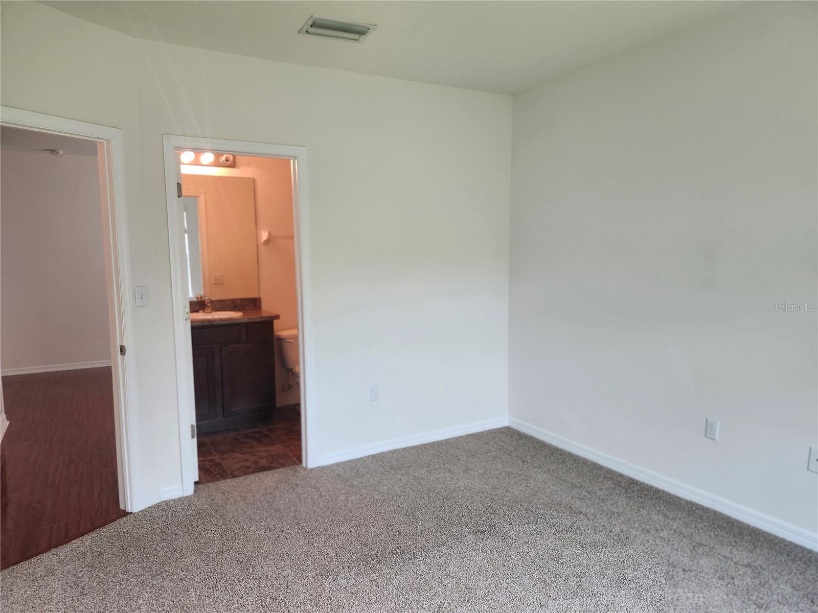 1866 GREENWOOD VALLEY DR, PLANT CITY, FL, 33563