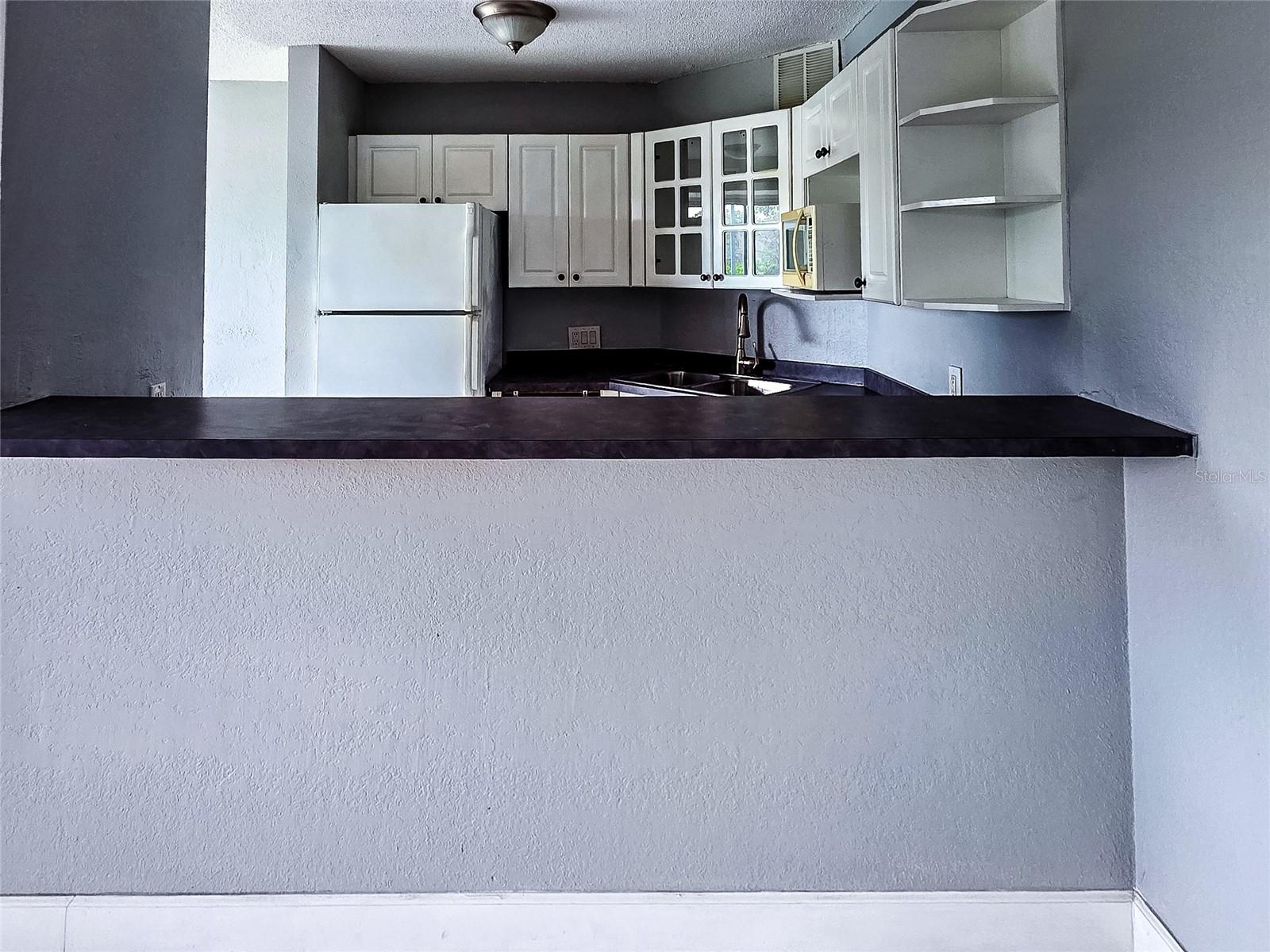 TB8402912 Property Photo