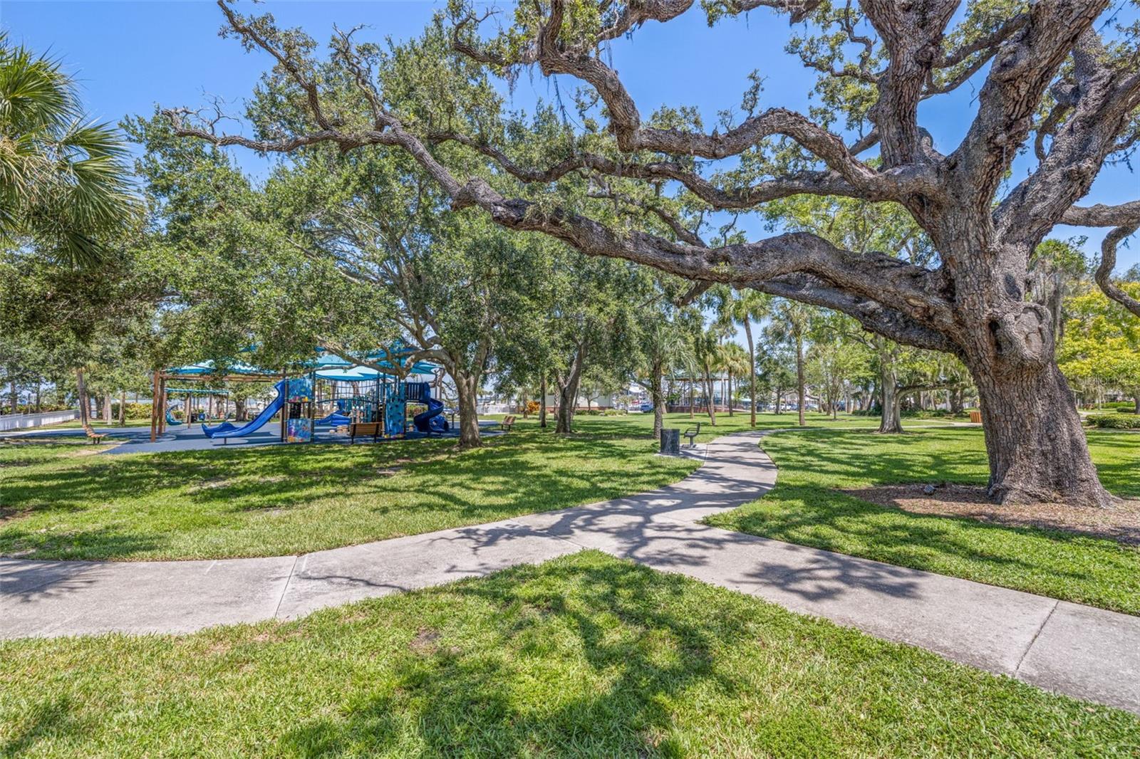 TB8402918 Property Photo