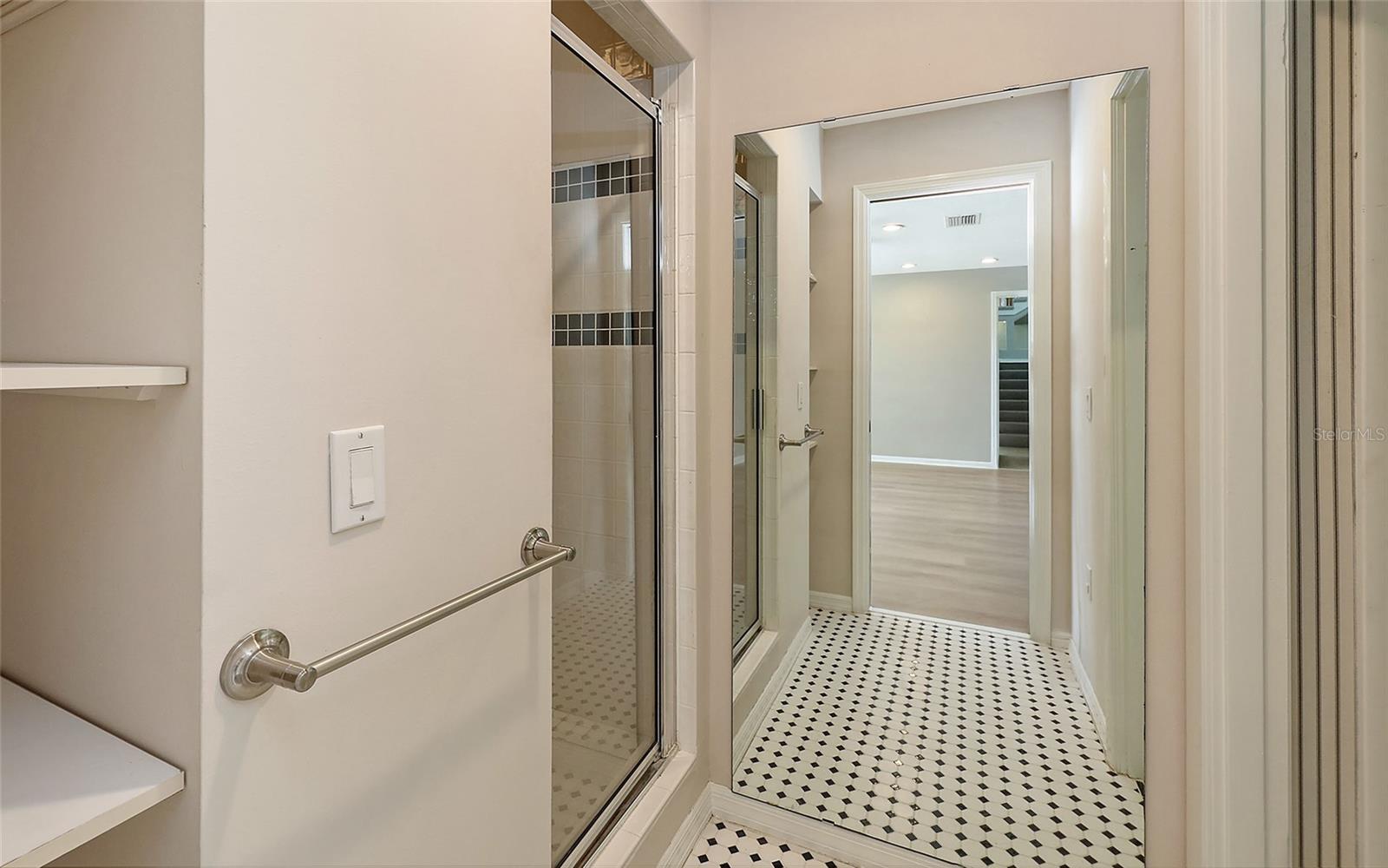 A4657691 Property Photo