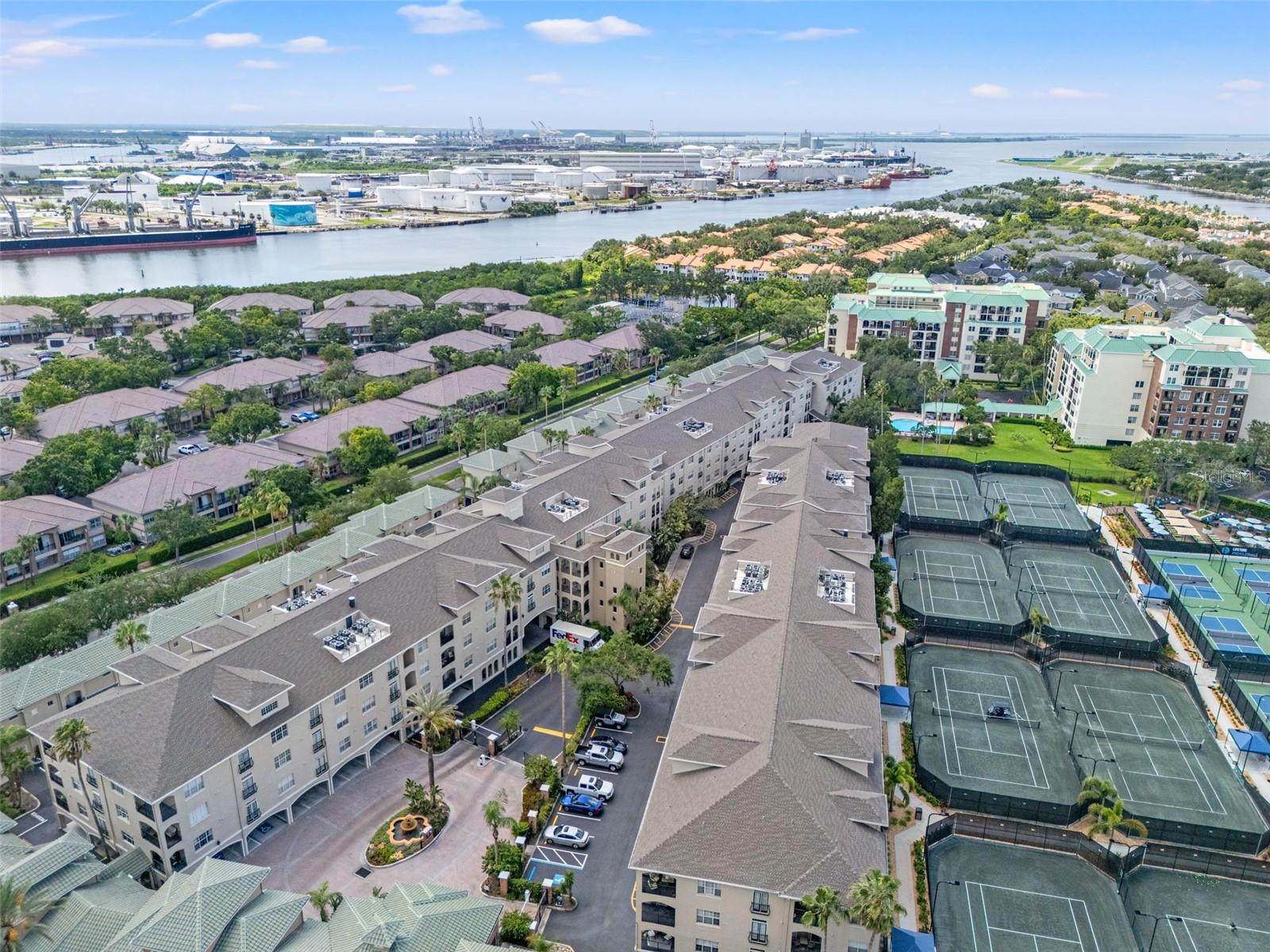 501 KNIGHTS RUN AVE #2119, TAMPA, FL, 33602