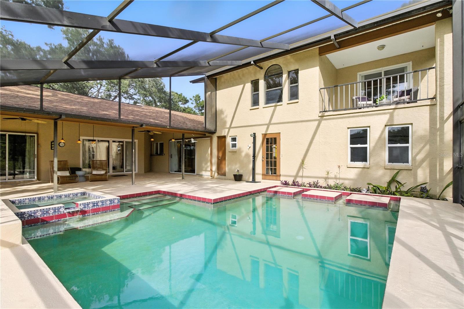 A4657726 Property Photo