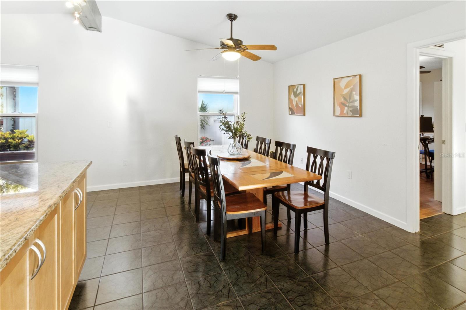 A4657726 Property Photo
