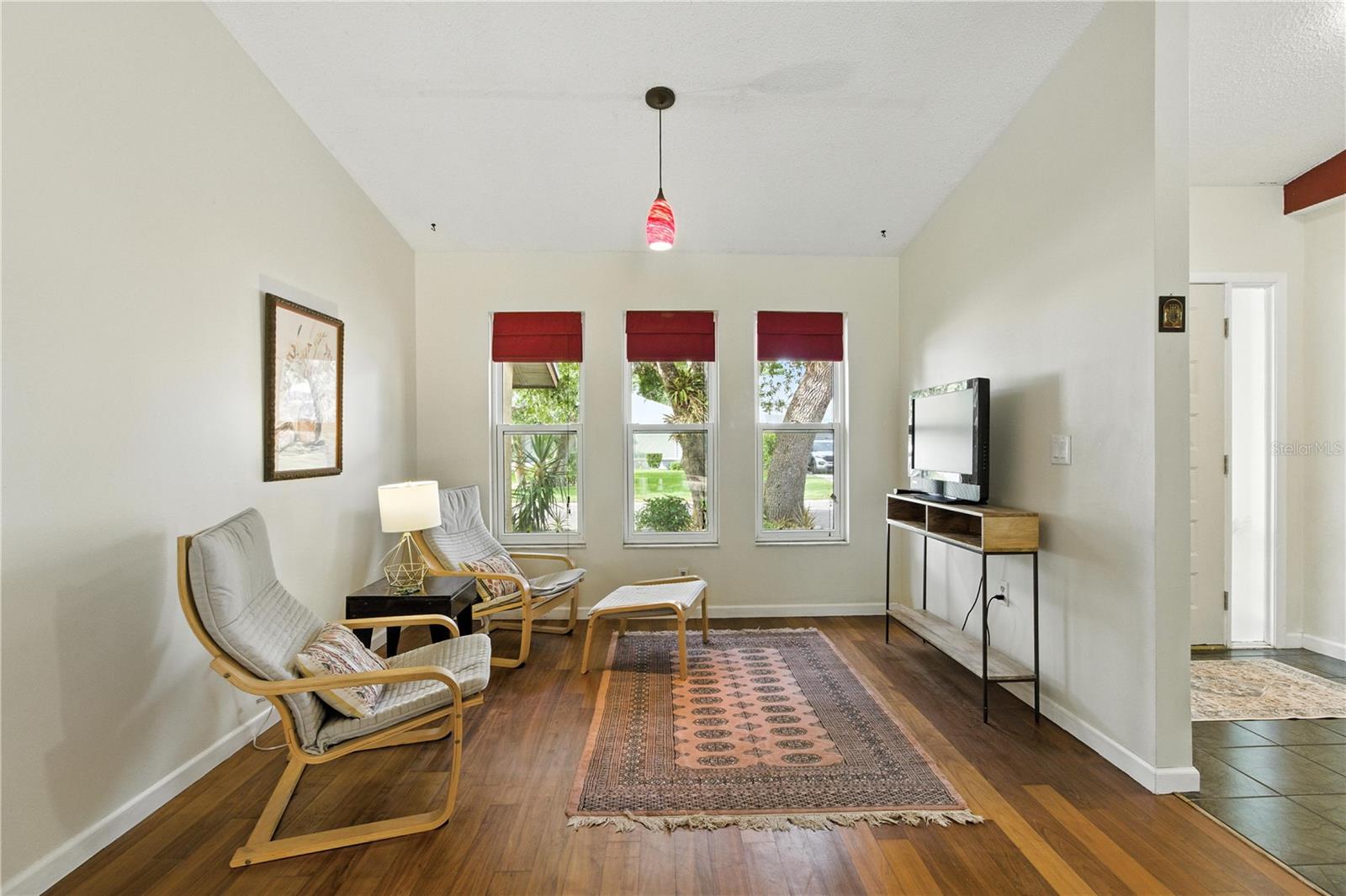 A4657726 Property Photo