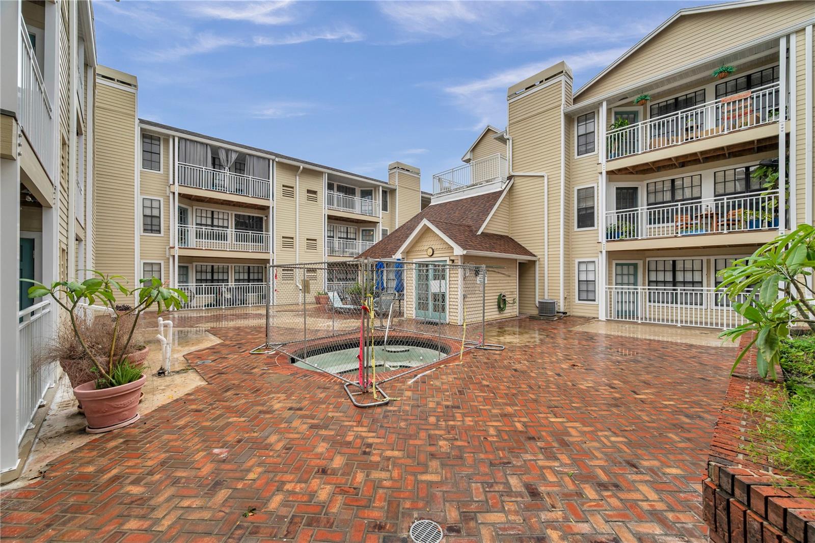 1000 W HORATIO ST #129, TAMPA, FL, 33606